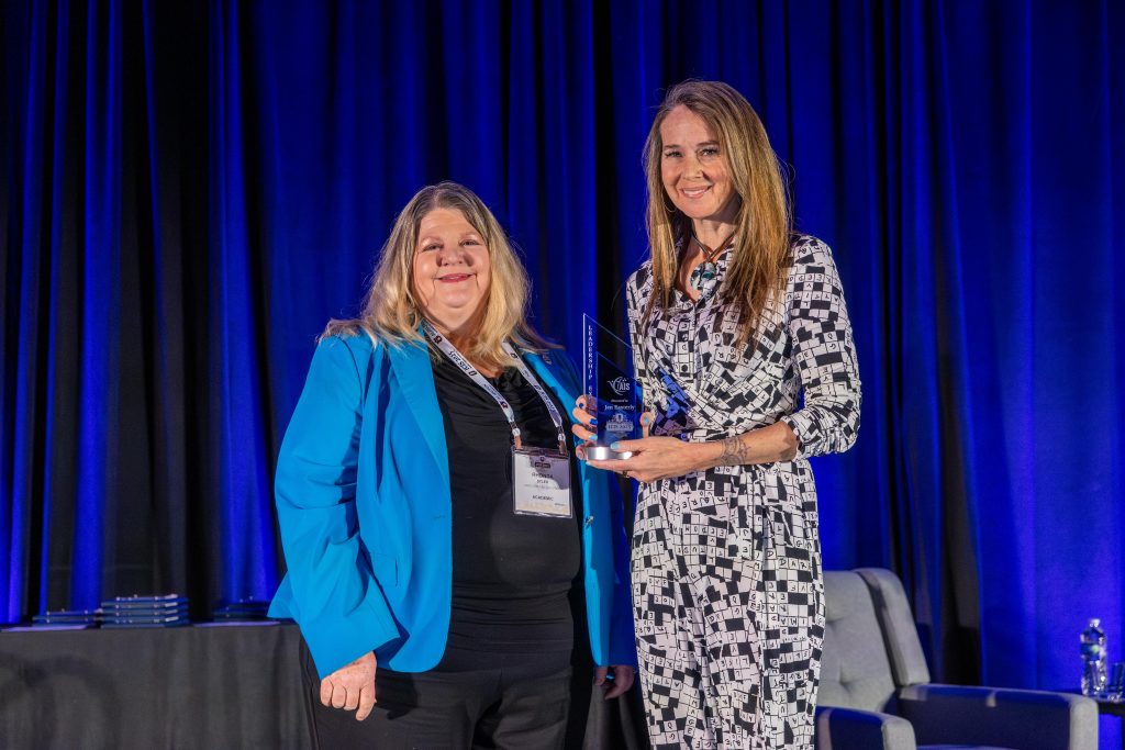 2025 AIS Leadership Excellence Award